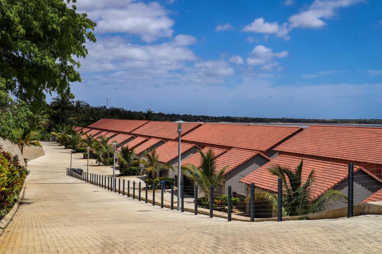 Aguia Negra Hotel Vilanculos Exterior photo